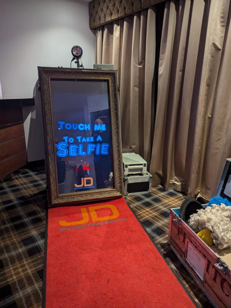 dee069f1 8686 42da 9dd4 2ec6a32a2ce2 768x1021